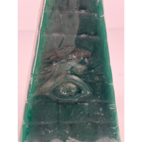 Money Drawing Pyramid Eye Candle - Picture 2 of 4